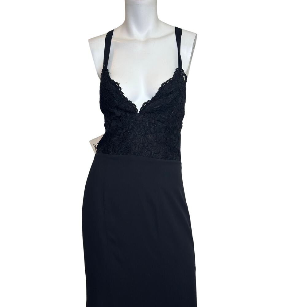 Fame and Partners MC180 Black Lace Bodice Maxi Dress Size 8 V Neck Formal NWT - Picture 3 of 13